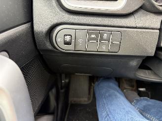 Kia Ceed dynimicline picture 13