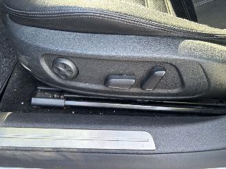 Volkswagen Passat cc 2.0 vol leer picture 9