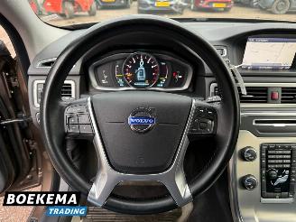 Volvo V-70 1.6 T4 Nordic+ Leer Stoelverw Navigatie Cruise picture 16