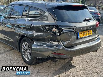 Ford Focus Wagon 1.0 EcoBoost Hybrid Titanium Stoel/Stuurverw. Navigatie Camera picture 11