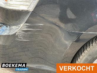 Toyota Avensis 2.0 VVTi Dynamic Automaat Navigatie Clima Cruise picture 7