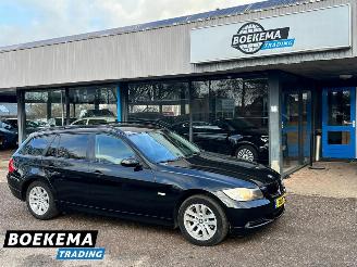 Voiture accidenté BMW 3-serie 318i 130PK Leer Airco Cruise Control 2007/3