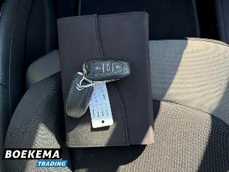 Citroën C4-picasso 1.2 PT Business 7-Persoons Navigatie Keyless Clima picture 22
