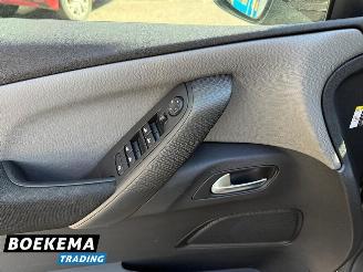 Citroën C4-picasso 1.2 PT Business 7-Persoons Navigatie Keyless Clima picture 17