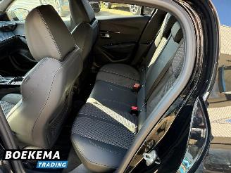 Peugeot 208 1.2 PureTech GT-Line Navigatie Clima Keyless Lane-Ass picture 15