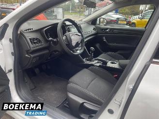 Renault Mégane Estate 1.2 TCe Zen Navigatie Cruise Climate picture 16
