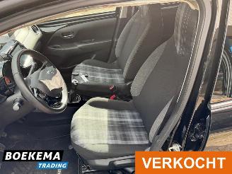 Peugeot 108 1.0 e-VTi Allure Cruise Camera Climate picture 13