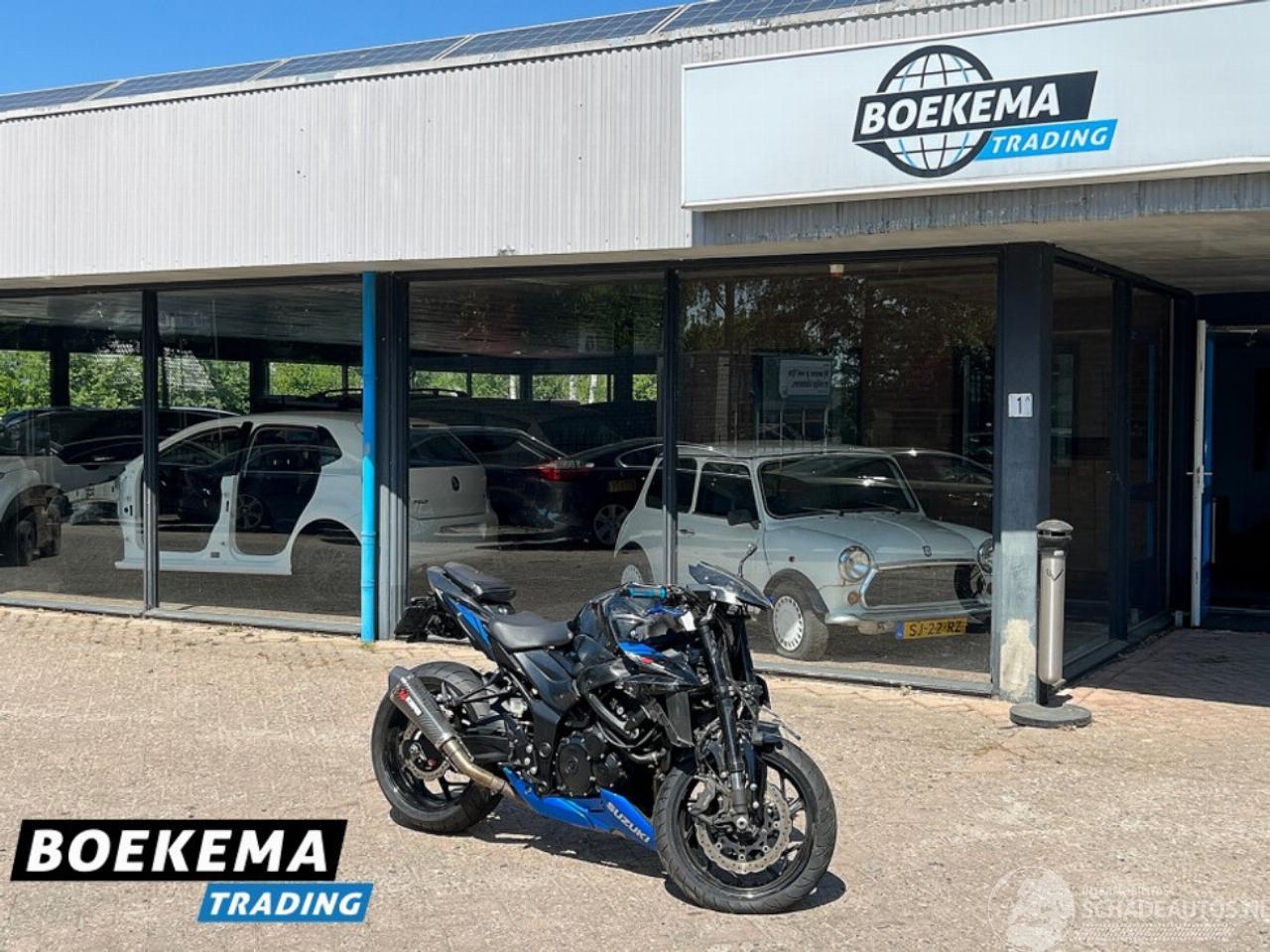 Suzuki GSX 750 GSX-S 750A ABS Scorpion