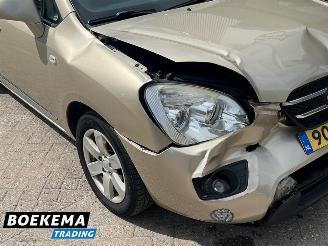 Kia Carens 2.0 CVVT X-ecutive 7p. Aut. Navigatie Climate Cruise picture 6