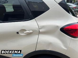 Renault Captur 0.9 TCe Expression Keyless Airco Cruise Trekh. picture 14