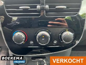 Renault Clio Estate 0.9 TCe Dynamique Navigatie Keyless Airco Cruise picture 22