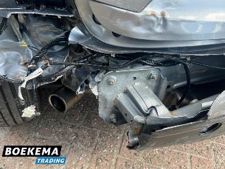 Mazda 3 2.0 GT-M Navigatie Bose Keyless HUD Leer Stoelverw. picture 15