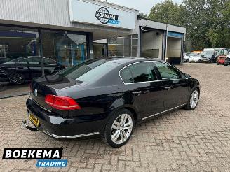 Volkswagen Passat 1.4 TSI DSG Highline Leer Navigatie Open-Dak Stoelverw. Keyless picture 2