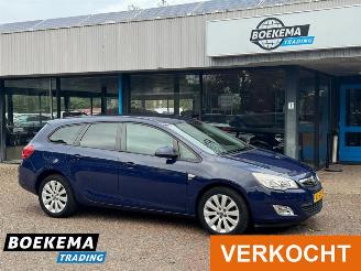 Avarii autoturisme Opel Astra Sports Tourer 1.4 Turbo 140PK Sport Winter Pakket Clima Cruise 2012/8