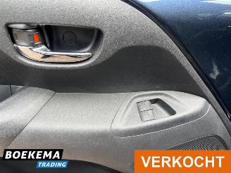 Peugeot 108 1.0 e-VTi Allure Navigatie Cruise Airco LM-Velgen picture 19