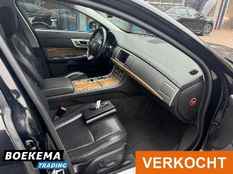 Jaguar XF 3.0 V6 Premium Luxury AUT Keyless Climate Cruise picture 15