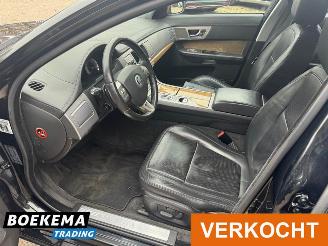 Jaguar XF 3.0 V6 Premium Luxury AUT Keyless Climate Cruise picture 11