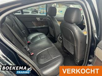 Jaguar XF 3.0 V6 Premium Luxury AUT Keyless Climate Cruise picture 14