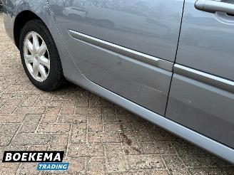Renault Laguna Estate 2.0 16V T Automaat Dynamque Navi Clima Cruise picture 7