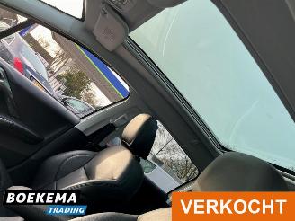 Peugeot 2008 1.6 e-HDi Executive Pano Navi Leder SHZ picture 18