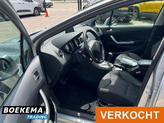 Peugeot 308 1.6 VTi Automaat Glazen-dak Climate Cruise PDC picture 14