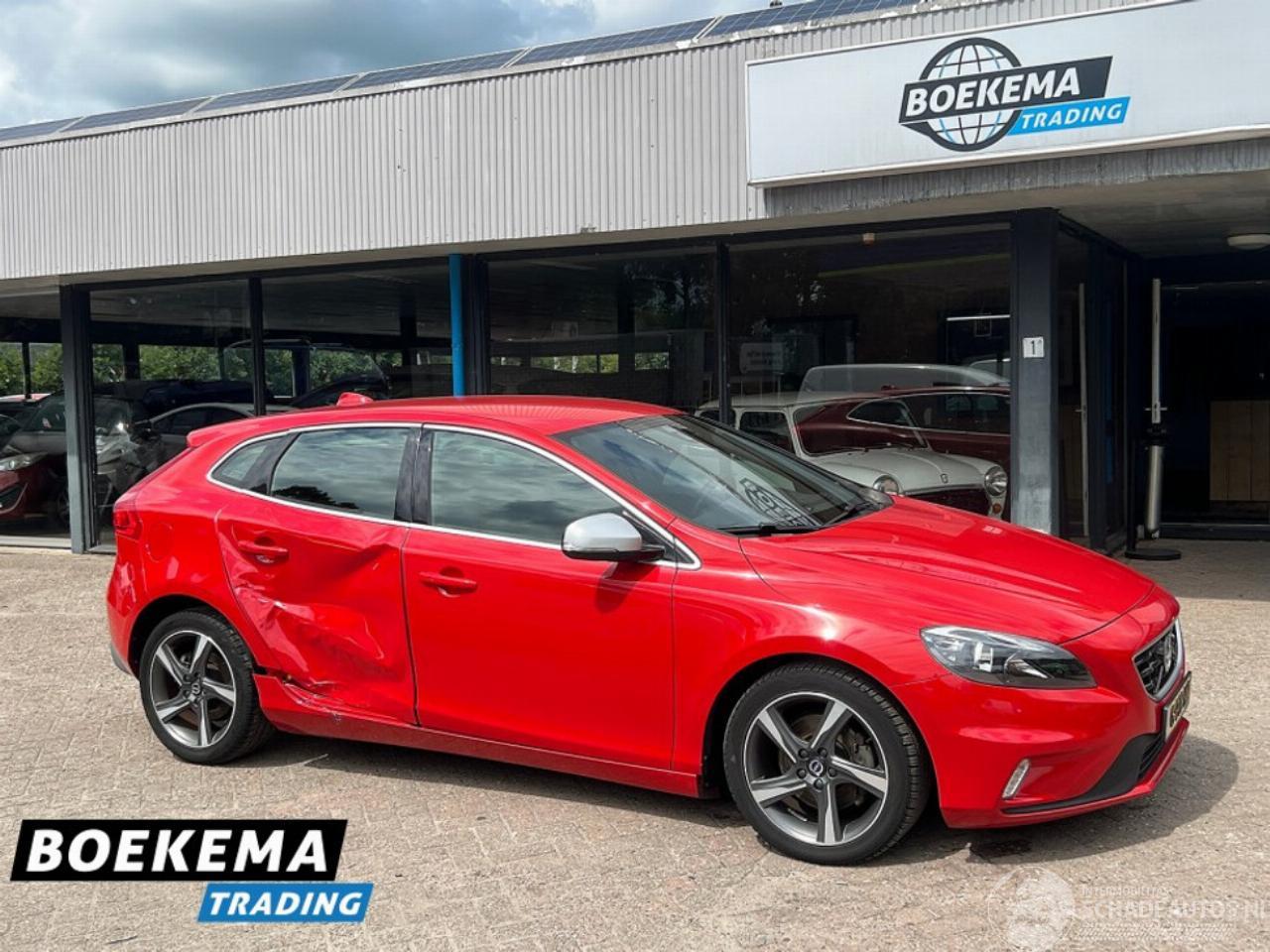 Volvo V-40 1.6 T2 Summum R-Design Navi Climate Cruise PDC