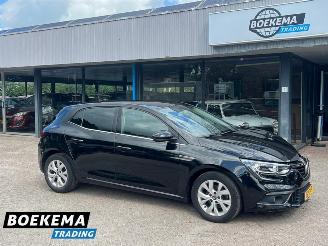 Avarii autoturisme Renault Mégane 1.3 TCe 140PK Limited LED Keyless Navigatie Climate Cruise 2018/7