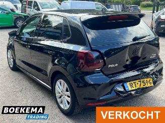 Volkswagen Polo 1.2 TSI Comfortline Business R Airco Cruise picture 3