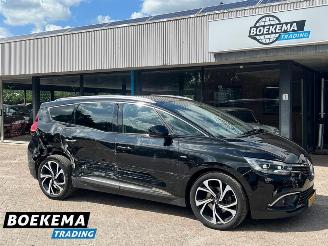 krockskadad bil auto Renault Grand-scenic 1.3 TCe Bose 7-Persoons Automaat Navigatie Camera Keyless PDC 2019/4