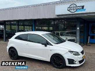 krockskadad bil auto Seat Ibiza SC 1.4 TSI FR 150PK Bocanegra Stoelverwarming Kleppensysteem Camera Climate Cruise 2012/6
