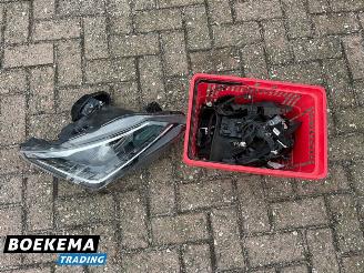 Seat Ibiza SC 1.8 TSI Cupra Open-Dak Stoelverwarming Navigatie Half-leder picture 44