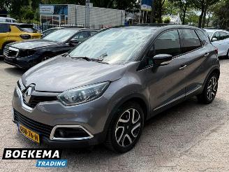 Renault Captur 1.2 TCe Helly Hansen Automaat Navigatie Climate Cruise Camera picture 4