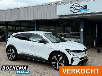 skadebil auto Renault Mégane EV60 Optimum Charge Techno Harman-Kardon Stuurverwarming Navigatie Camera Warmtepomp 2023/12