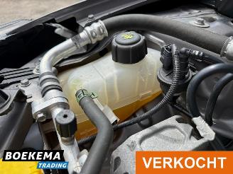 Renault Mégane 1.2 TCe Bose Panorama Navigatie Clima picture 13