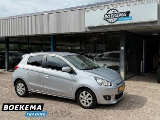 skadebil auto Mitsubishi Space-star 1.0 Bright Airco 2015/7