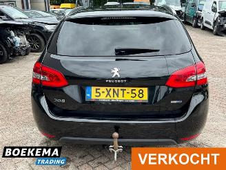 Peugeot 308 SW 1.6 HDI Executive Panorama Navi Climate Cruise PDC Trekhaak picture 6