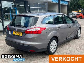 Ford Focus Wagon 1.6 TI-VCT Automaat Climate Stoelverwarming PDC picture 2