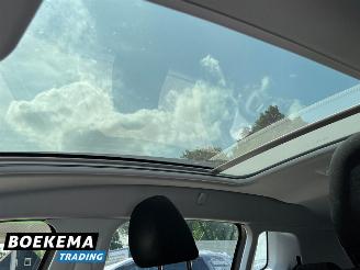 Peugeot 2008 1.2 PureTech Automaat Glazen dak Navi Airco Cruise picture 26