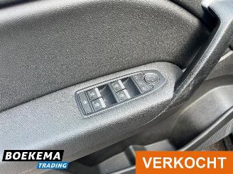 Renault Captur 1.6 E-Tech Plug-in Hybrid Keyless Led Climate Navi PDC picture 22