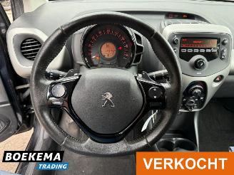 Peugeot 108 1.0 VTi Active Automaat Airco 5-Drs picture 13
