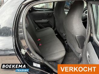 Peugeot 108 1.0 VTi Active Automaat Airco 5-Drs picture 12
