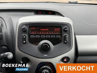 Peugeot 108 1.0 VTi Active Automaat Airco 5-Drs picture 14