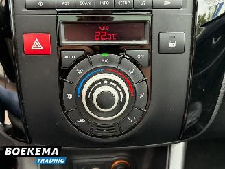 Kia Venga 1.6 CVVT X-ecutive Aut. Glazen dak Climate Cruise PDC picture 22