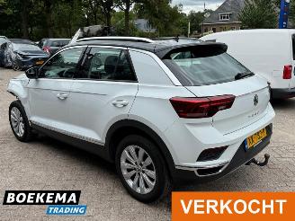 Volkswagen T-Roc 1.5 TSI Sport Aut. Virtual Led Navi Cruise PDC Trekh. picture 3