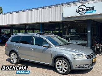 damaged passenger cars Volkswagen Passat Alltrack 1.8 TSI 160PK Panorama Dynaudio Keyless Stoelverwarming 2012/4