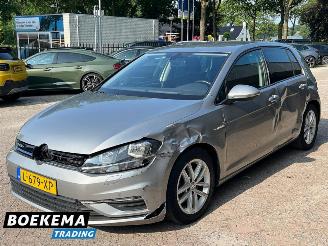 Volkswagen Golf 1.5 TSI Comfort Business DSG Navigatie PDC Climate Cruise picture 4