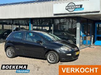 skadebil auto Fiat Punto Evo 1.2 Pop Airco Stuurwielbediening Media 2011/12