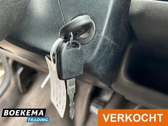 Volkswagen Transporter 2.5 TDI 332 6-Persoons Open laadbak Dubbele cabine picture 25