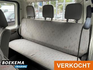 Volkswagen Transporter 2.5 TDI 332 6-Persoons Open laadbak Dubbele cabine picture 17