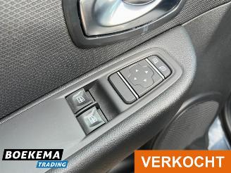 Renault Clio 0.9 TCe Life Climate Cruise picture 22